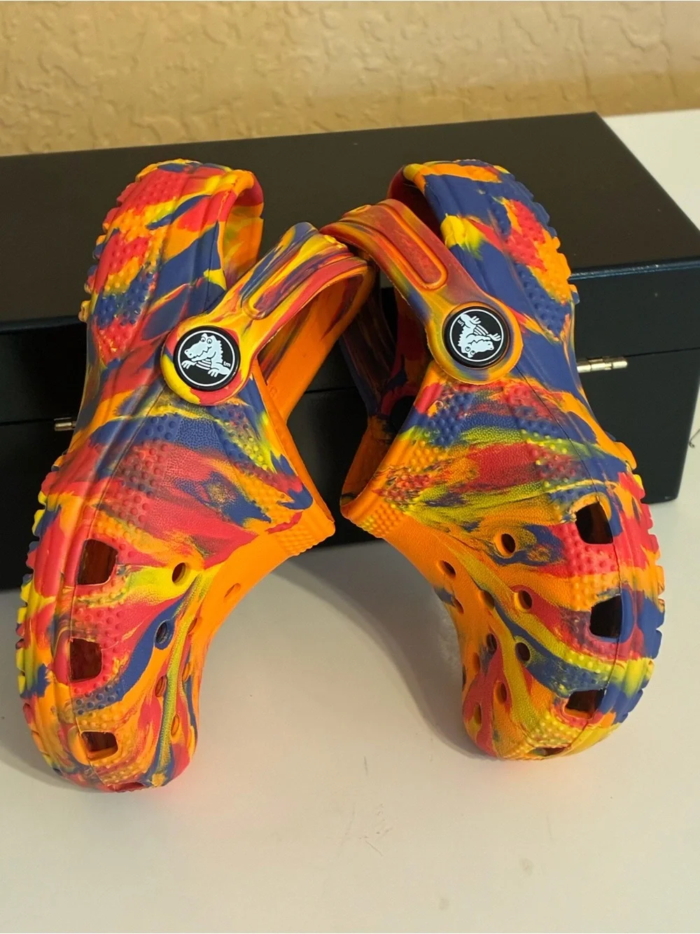 CROCS Kids Classic Clog in Orange with Multicolor Swirl -Toddler 8